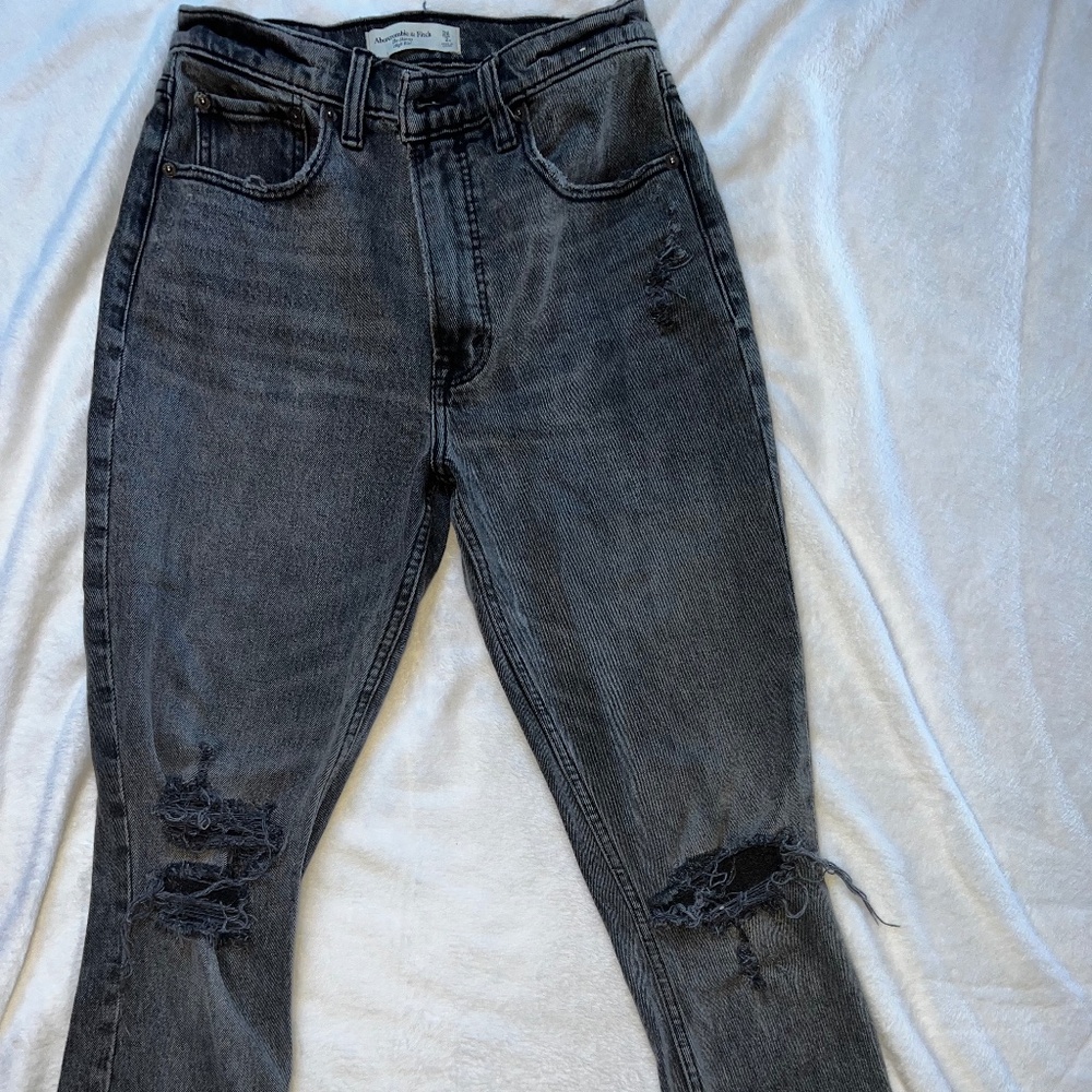 Abercrombie TheHigh Rise Skinny size 2